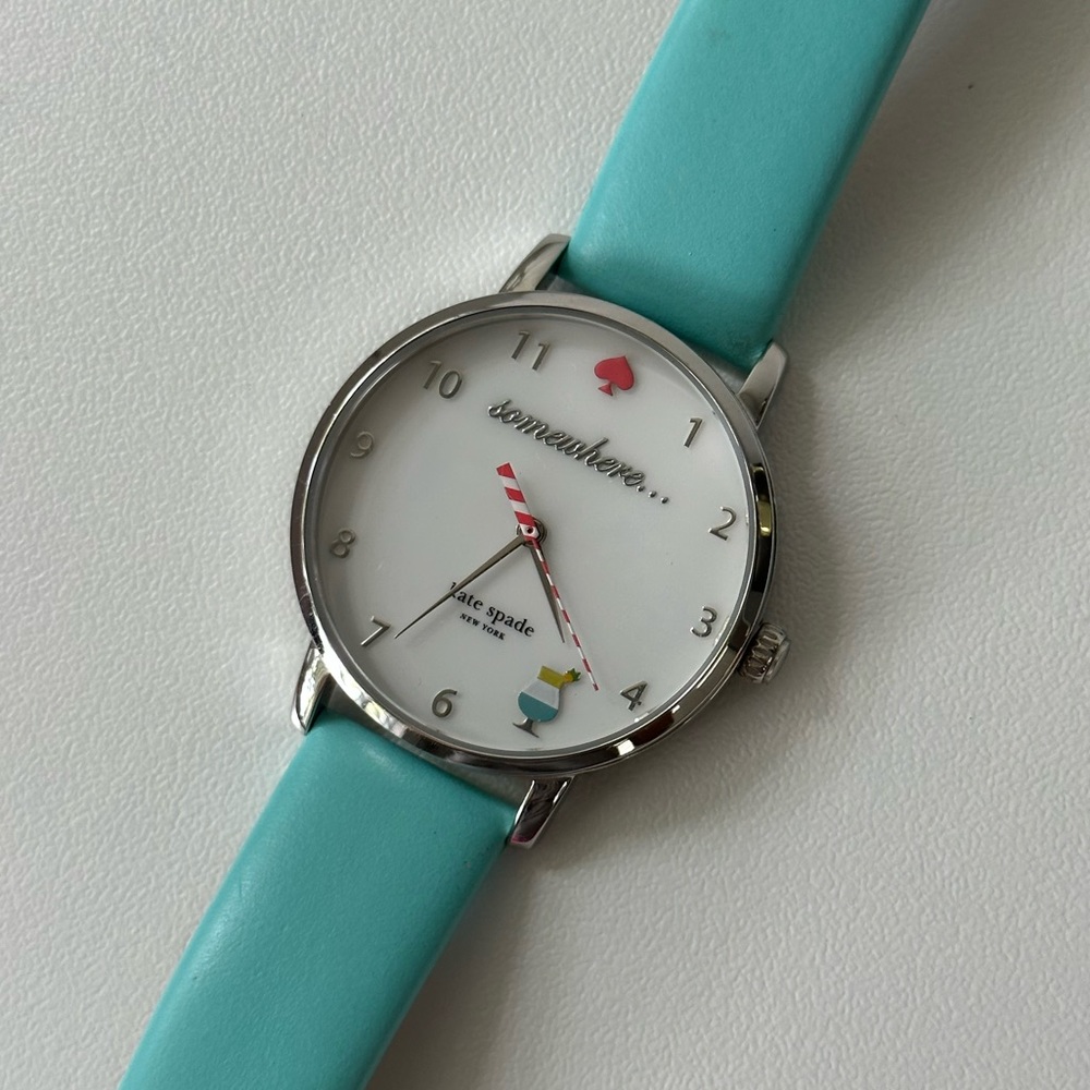 🍹 ♠️ Kate Spade somewhere… watch. Used in good condition. No box/battery.